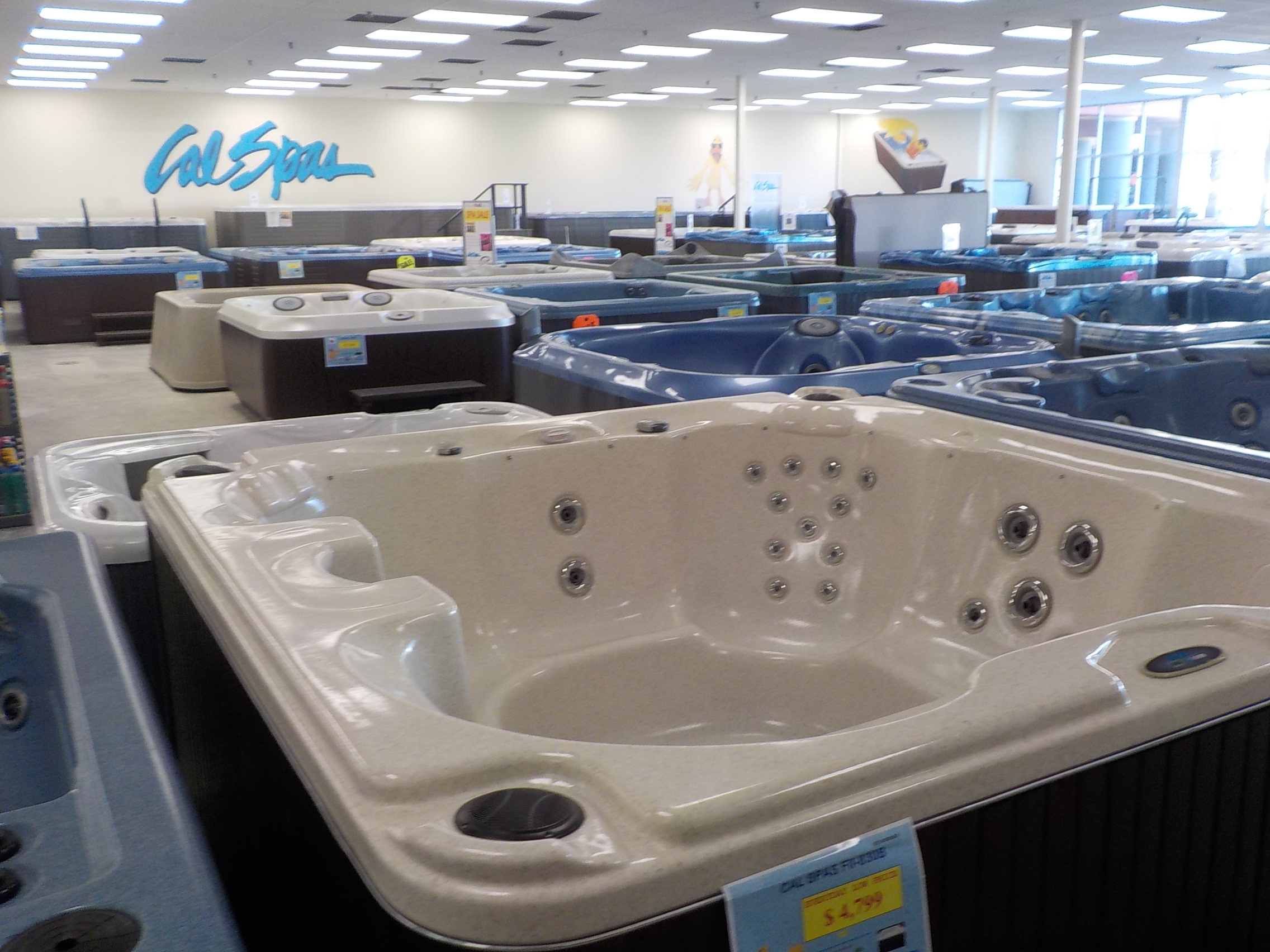 Image of Hot Tubs at Spa Max